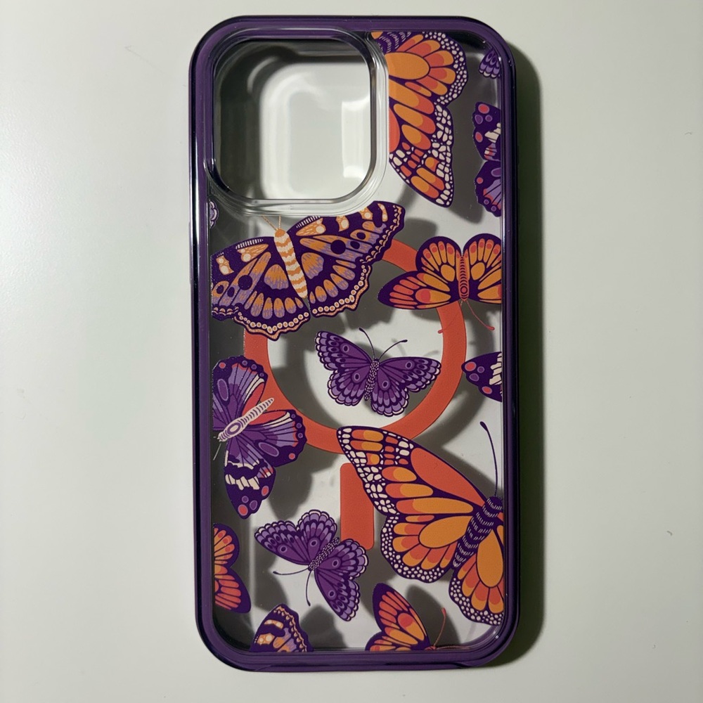 OtterBox iPhone 15 Pro Max Symmetry Series Clear Case - Butterfly Flutter